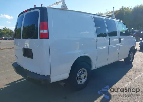 2015 Chevrolet Express 2500 Work Van из США, поврежденный, VIN 1GCWGFCF1F1268051